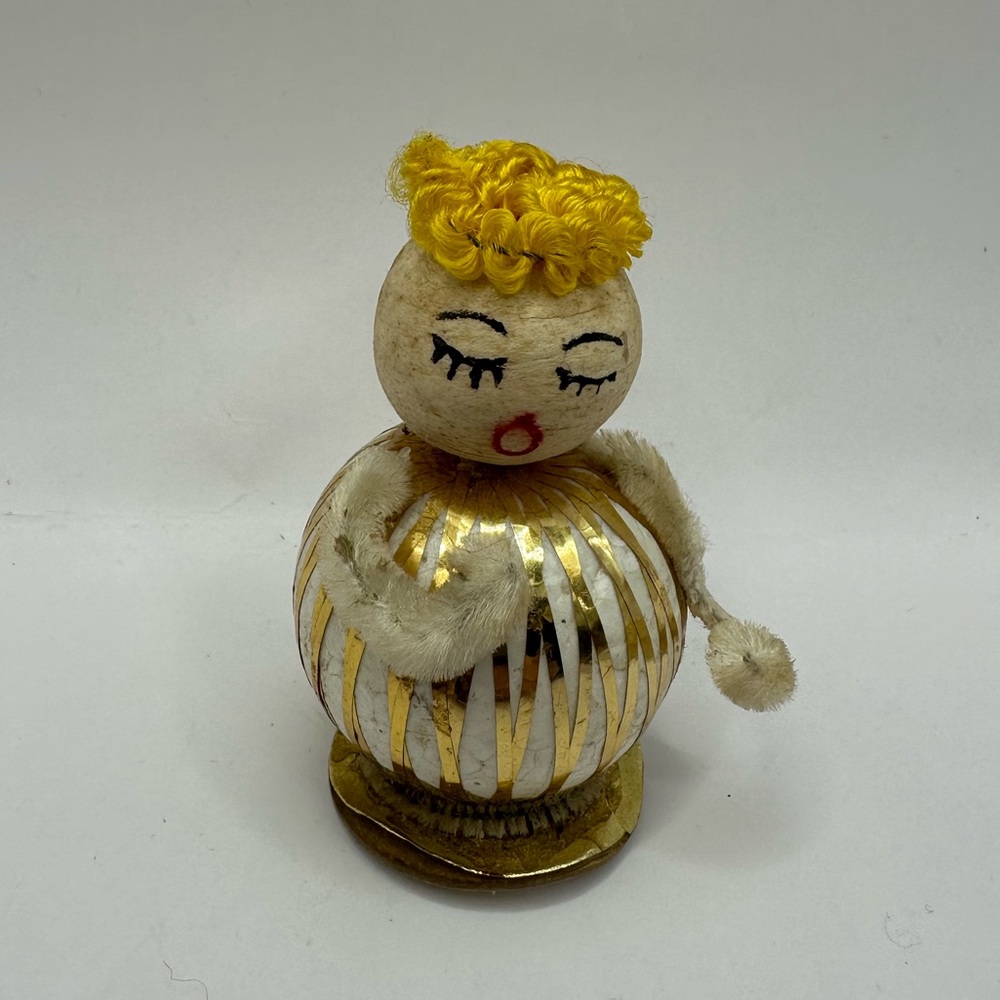 Vintage spun cotton Japanese holiday ornament. **RARE**
